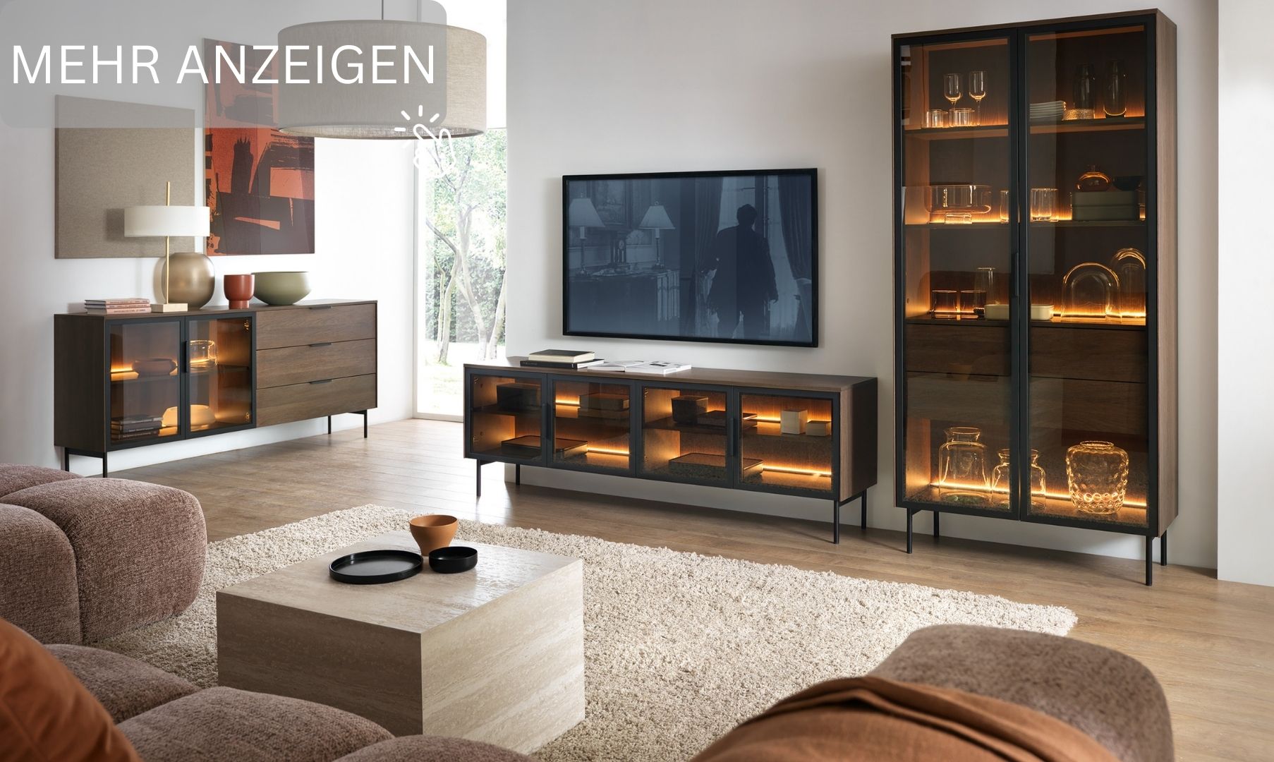 Vitrine Hoch LUMI 92 cm Oak– Riffelglas, Goldene Griffe, LED-Beleuchtung lumi_de_oak