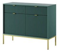 Grüne + goldene Füße