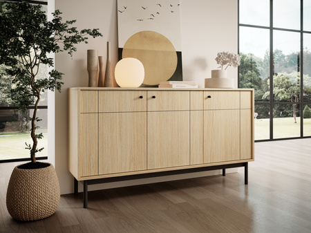 Kommode Sora K154 in Eiche Linea mit schwarzen Beinen