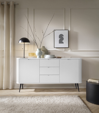 Kommode Porto 168 cm weiß, zweitürig mit drei Schubladen und schwarzen Beinen