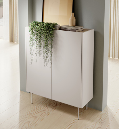 Kommode Lumo KD97cm Zweitürig in Kaschmirfarbe mit Metallbeinen